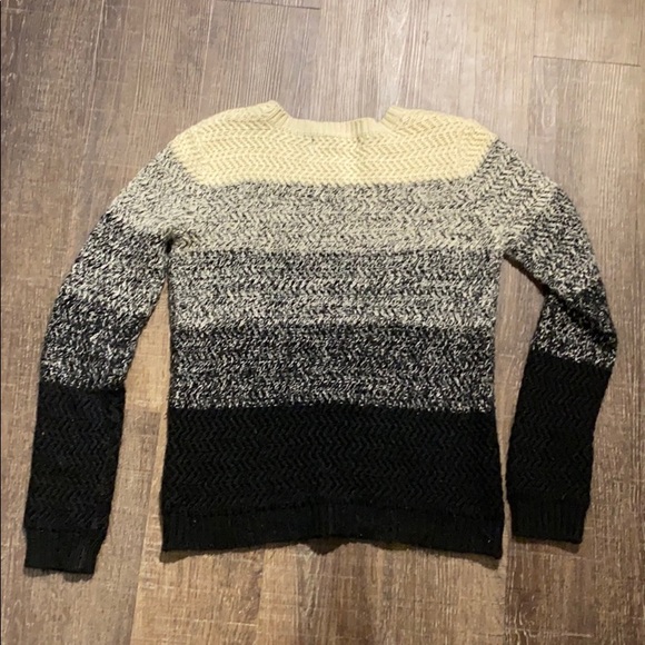 Ombré Knit Sweater - Picture 3 of 3